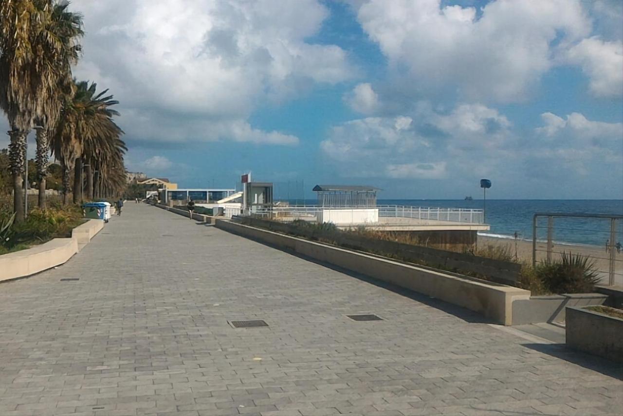 סאבונה Ca' Mariuccia. Appartamento A Un Passo Dal Mare מראה חיצוני תמונה